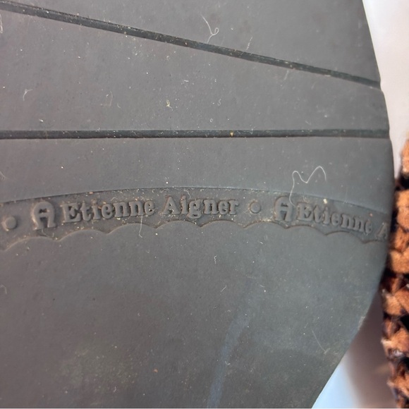 Vintage Etienne Aigner Leather Slingback Pumps Kitten Heel Pointed Toe Size 7 - Picture 14 of 15